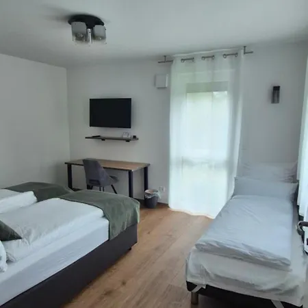 Seibel Doppel-zweibettzimmer Mit Kueche Und Wintergarten *